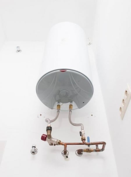 Les &eacute;tapes cl&eacute;s pour une installation r&eacute;ussie de chauffe-eau &agrave; Vannes